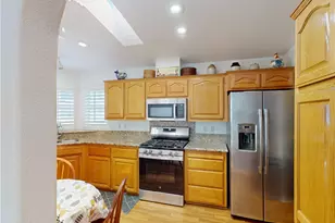 9850 Garfield Ave, Huntington Beach, CA 92646 - Photo 11