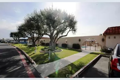 16222 Monterey Lane #253, Huntington Beach, CA 92649 - Photo 47