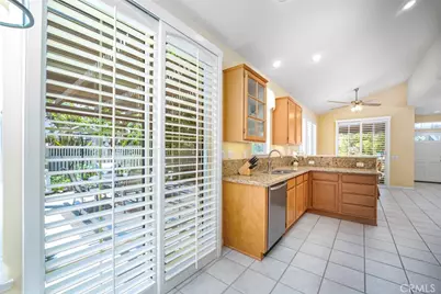 14 Paseo Vecino, Rancho Santa Margarita, CA 92688 - Photo 11