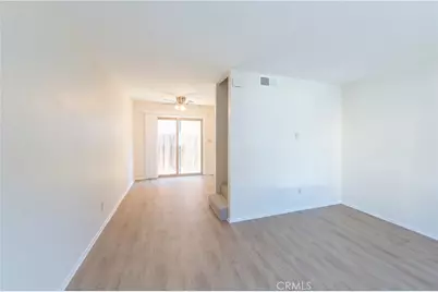 18911 Florida Street, Huntington Beach, CA 92648 - Photo 5