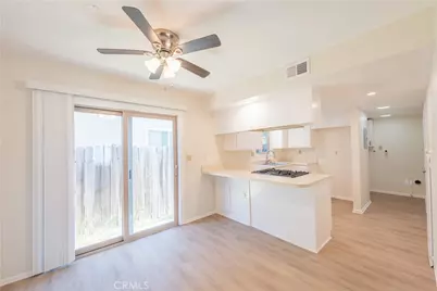 18911 Florida Street, Huntington Beach, CA 92648 - Photo 7