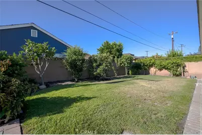 2403 E Romneya, Anaheim, CA 92806 - Photo 3