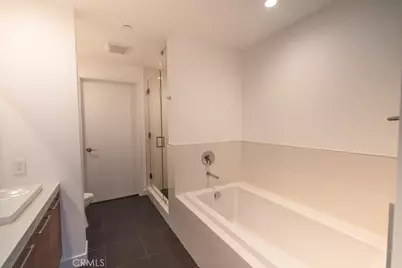9 Macarthur #1605, Santa Ana, CA 92707 - Photo 11