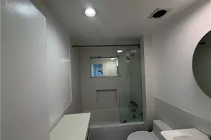 10501 Wilshire, Los Angeles, CA 90024 - Photo 15