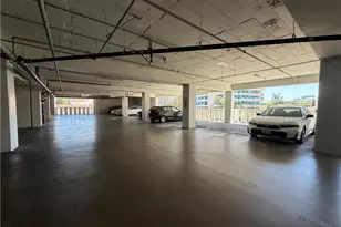 10501 Wilshire, Los Angeles, CA 90024 - Photo 25