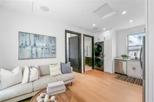 307 14th St, Huntington Beach, CA 92648 - Photo 25