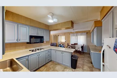 19361 Brookhurst Street #122, Huntington Beach, CA 92646 - Photo 5