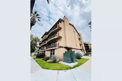 303 E 9th #7, Santa Ana, CA 92701 - Photo 3