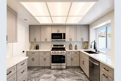6 Cannes, Irvine, CA 92614 - Photo 9