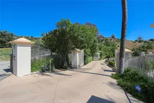 1121 Pinto, La Habra Heights, CA 90631 - Photo 45