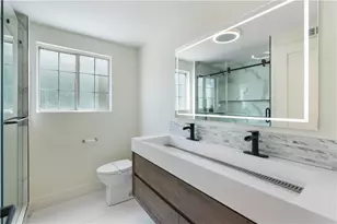 25045 Mackenzie, Laguna Hills, CA 92653 - Photo 19