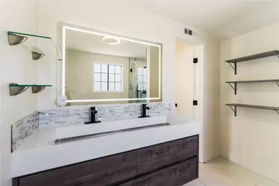 25045 Mackenzie, Laguna Hills, CA 92653 - Photo 27