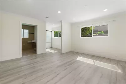 25045 Mackenzie, Laguna Hills, CA 92653 - Photo 9