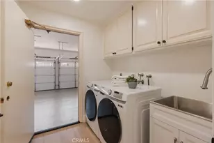 17182 Hillside Cir, Huntington Beach, CA 92649 - Photo 27
