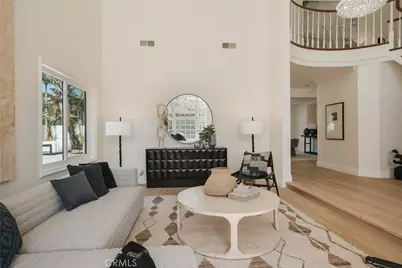 17182 Hillside Circle, Huntington Beach, CA 92649 - Photo 15