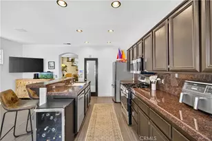 330 Ultimo Ave, Long Beach, CA 90814 - Photo 13