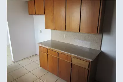 11540 5th, Hesperia, CA 92345 - Photo 13