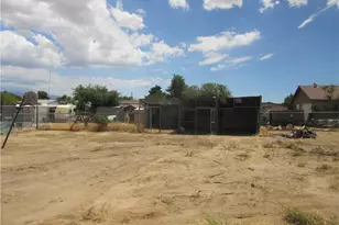 11540 5th, Hesperia, CA 92345 - Photo 31