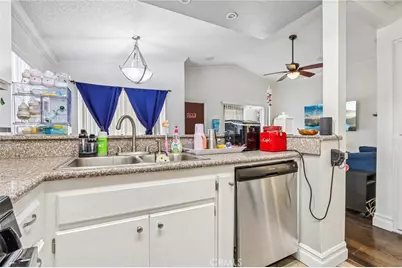 998 La Costa Drive #M204, Corona, CA 92879 - Photo 9