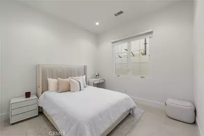 227 Fiore, Irvine, CA 92602 - Photo 9