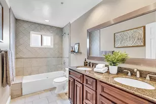 2626 Santa Ana, Costa Mesa, CA 92627 - Photo 29
