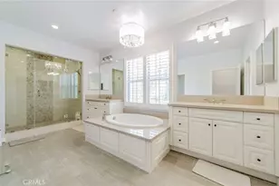 57 Statuary, Irvine, CA 92620 - Photo 33