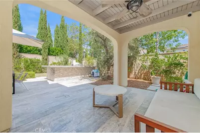 57 Statuary, Irvine, CA 92620 - Photo 23