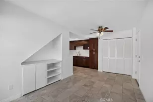 122 Almador, Irvine, CA 92614 - Photo 17