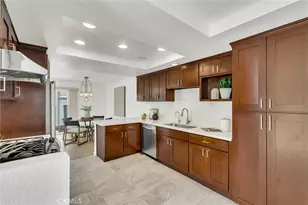 122 Almador, Irvine, CA 92614 - Photo 9