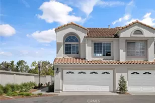 122 Almador, Irvine, CA 92614 - Photo 1