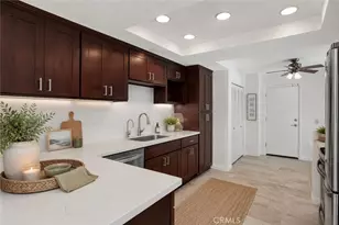 122 Almador, Irvine, CA 92614 - Photo 11