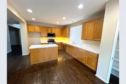 36576 Ranch House, Murrieta, CA 92563 - Photo 9