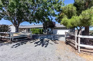 8650 Cowberry Rd, Phelan, CA 92371 - Photo 5