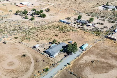 8650 Cowberry, Phelan, CA 92371 - Photo 49