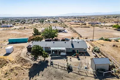 8650 Cowberry Road, Phelan, CA 92371 - Photo 7