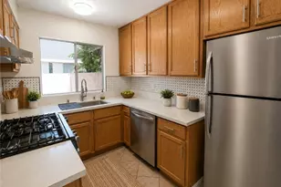 10125 De Soto Ave, Chatsworth, CA 91311 - Photo 9