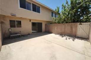 10125 De Soto Ave, Chatsworth, CA 91311 - Photo 35