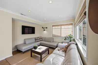 9601 Dumbreck Drive, Huntington Beach, CA 92646 - Photo 21