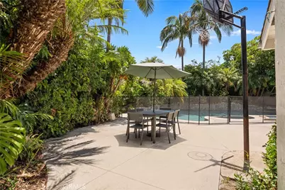 58 Fulton, Irvine, CA 92620 - Photo 7