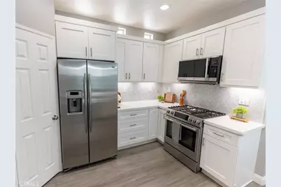 13051 Arborwalk Lane, Tustin, CA 92782 - Photo 3