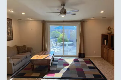 545 E Gainsborough Road, Thousand Oaks, CA 91360 - Photo 7