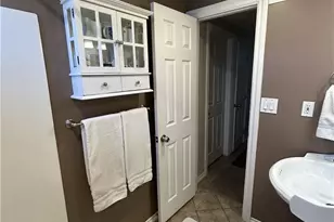 545 E Gainsborough Rd, Thousand Oaks, CA 91360 - Photo 27