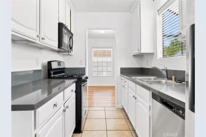 7355 Donna Avenue, Reseda, CA 91335 - Photo 15