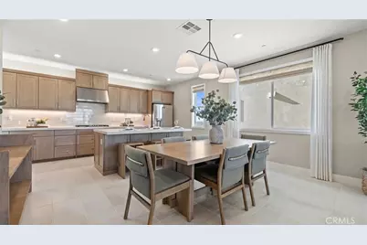 705 Sonia, Irvine, CA 92618 - Photo 7