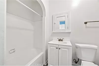 1258 S Woods Avenue, Los Angeles, CA 90022 - Photo 9