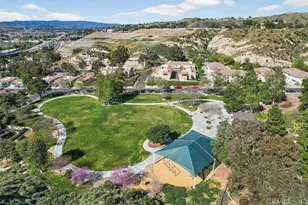 16306 Scorpion Ct, Canyon Country, CA 91387 - Photo 3