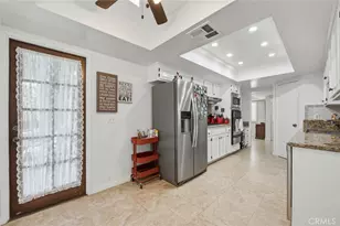 640 S Lake, Pasadena, CA 91106 - Photo 9