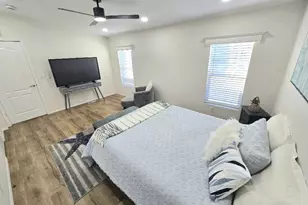 21851 Newland St, Huntington Beach, CA 92646 - Photo 19