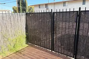 5585 E Pacific Coast Hwy, Long Beach, CA 90804 - Photo 23