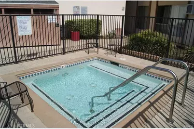 5585 E Pacific Coast Highway #125, Long Beach, CA 90804 - Photo 9
